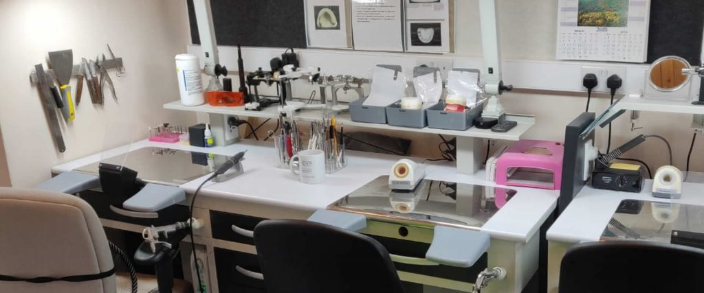 The Denture clinic Lab